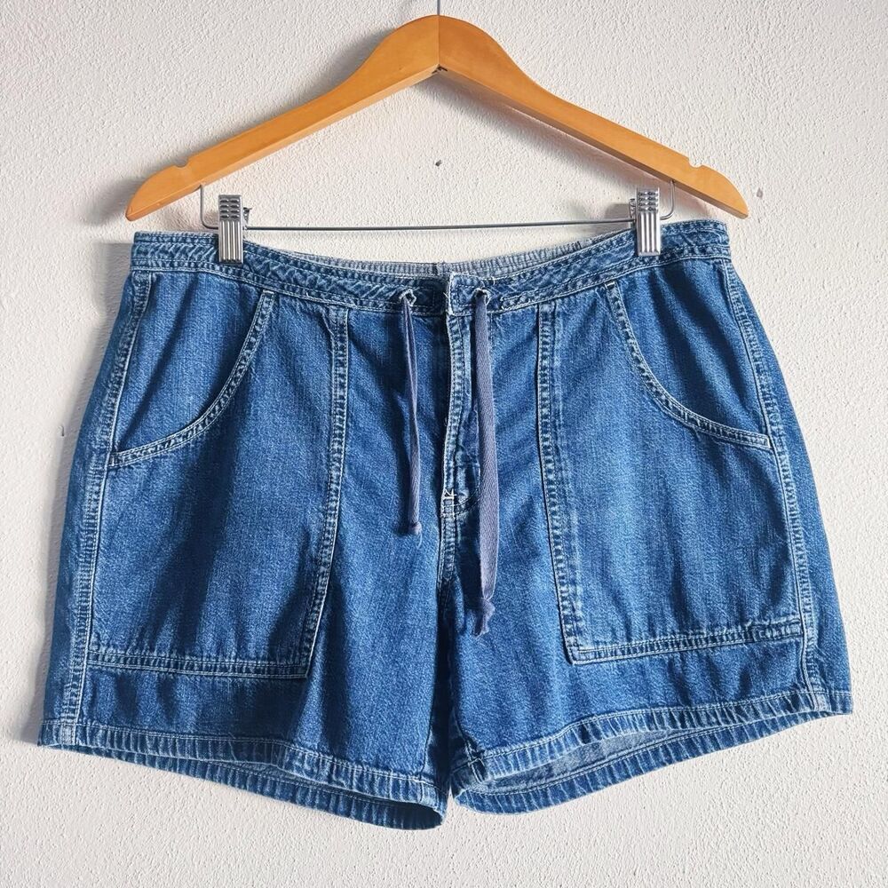 90s/y2k vintage Calvin Klein jean shorts w/ adjustable shoelace waist